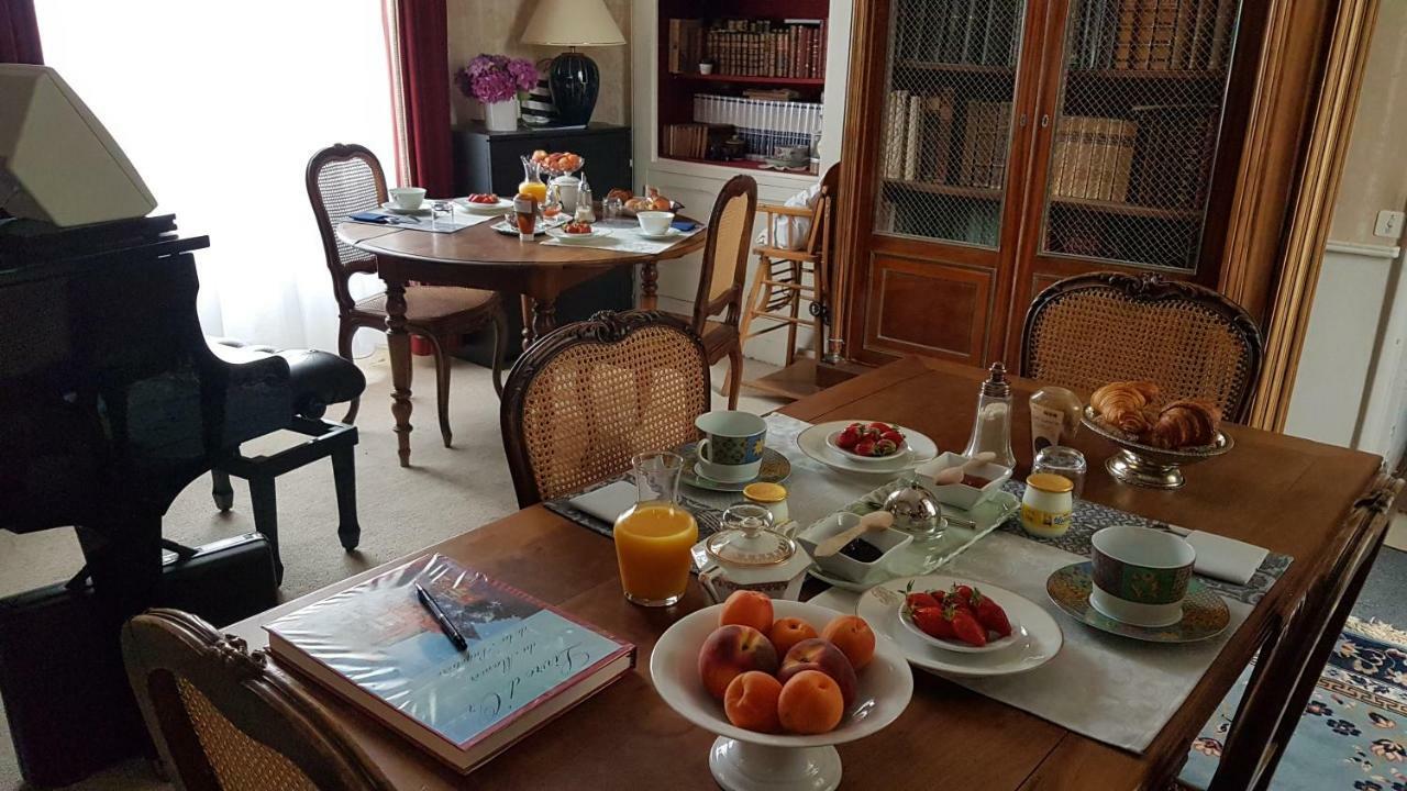לינה וארוחת בוקר Pleslin-Trigavou Le Manoir De La Bigotiere מראה חיצוני תמונה
